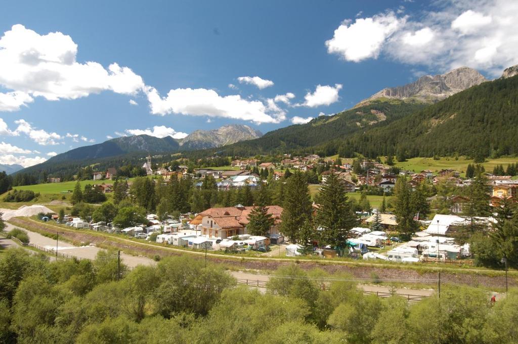 Camping Catinaccio Rosengarten Pozza di Fassa Exteriör bild